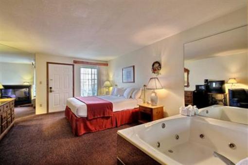фото отеля Best Western Designer Inn and Suites