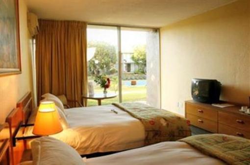 фото отеля Summerstrand Hotel Port Elizabeth