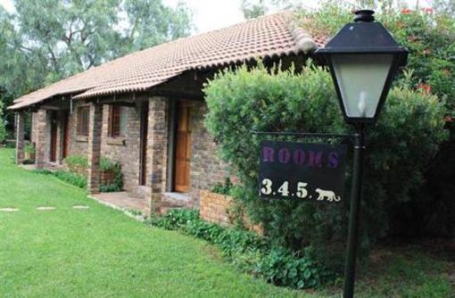 фото отеля African Footprints Lodge
