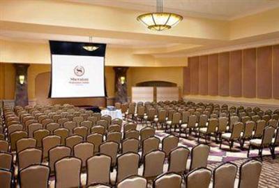 фото отеля Sheraton Sonoma County - Petaluma
