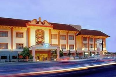 фото отеля Saphir Hotel Yogyakarta