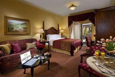 фото отеля Ayres Hotel Seal Beach