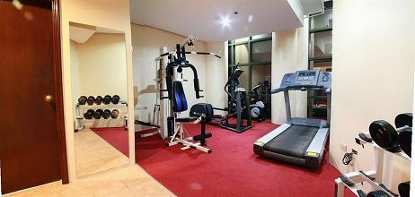 фото отеля Sarrosa International Hotel and Residential Suites