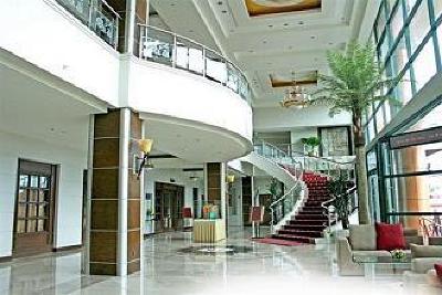 фото отеля Sarrosa International Hotel and Residential Suites