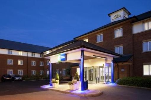 фото отеля Holiday Inn Express Gatwick-Crawley