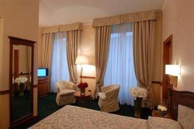 фото отеля Hotel Degli Orafi