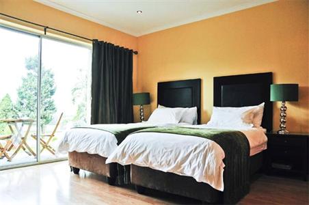фото отеля Mandalay Beach Guest House