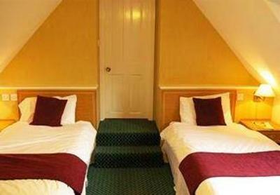 фото отеля Farnham House Hotel