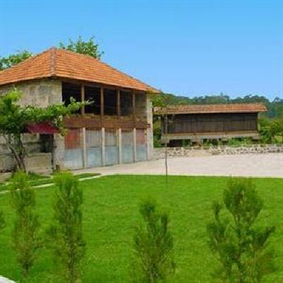 фото отеля Stone Farm Hostel Felgueiras