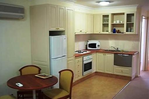 фото отеля Charlotte Apartments