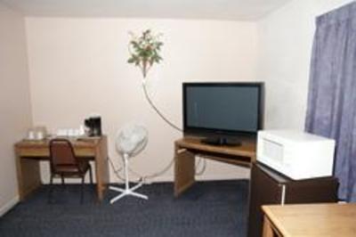 фото отеля Regency Inn Comanche