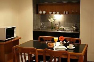 фото отеля Plaza San Martin Suites