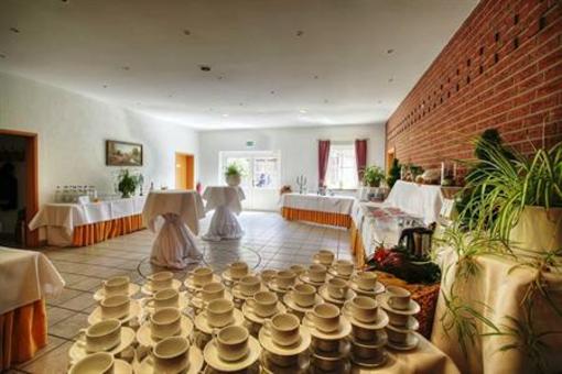 фото отеля Jeddinger Hof Land und Seminarhotel