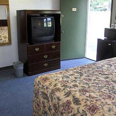 фото отеля Relax Inn Pine Grove