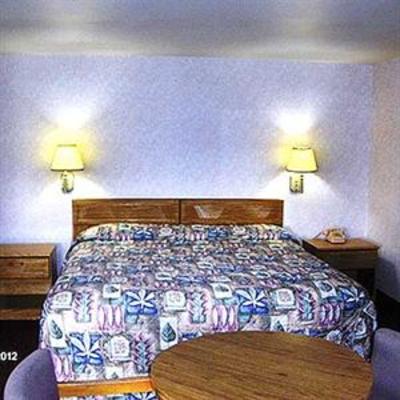 фото отеля Relax Inn Pine Grove