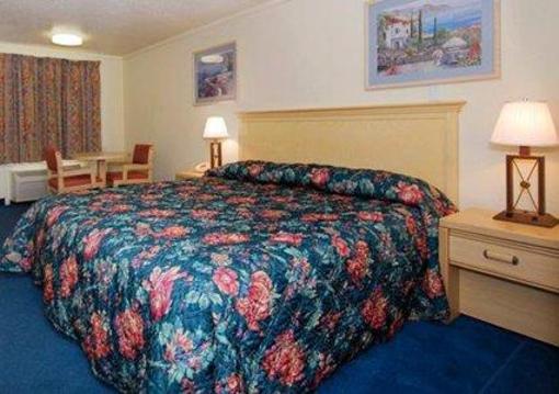 фото отеля Econo Lodge Mineral Ridge
