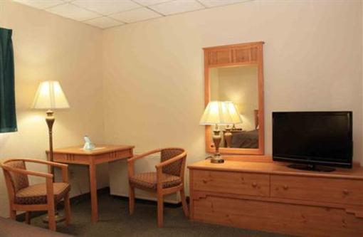 фото отеля Best Western Lee's Motor Inn
