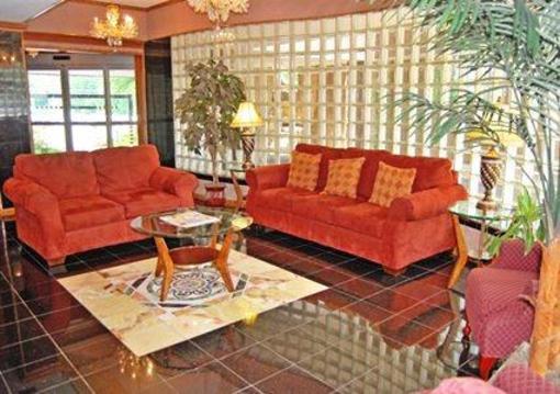 фото отеля Quality Inn North Raleigh