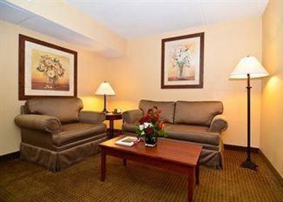 фото отеля Red Lion Hotel Farmington