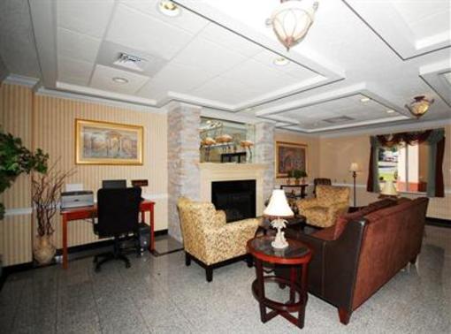 фото отеля Best Western Plus New England Inn & Suites