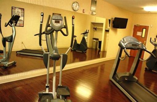 фото отеля Best Western Plus New England Inn & Suites