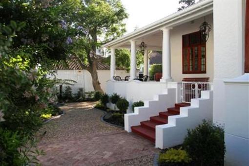 фото отеля 5 Camp Street Guesthouse & Self-Catering