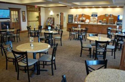 фото отеля Holiday Inn Express Hotel & Suites Howell