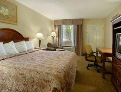 фото отеля Ramada Hotel Macon