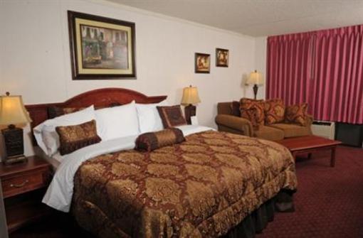 фото отеля Branson Yellow Rose Inn and Suites