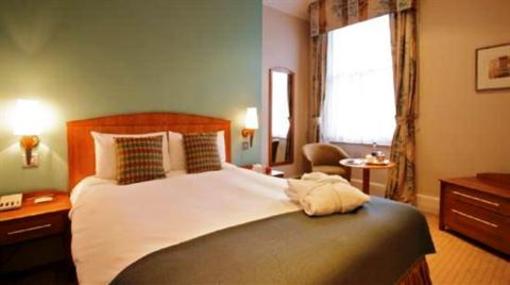 фото отеля The Park Hotel Teddington London
