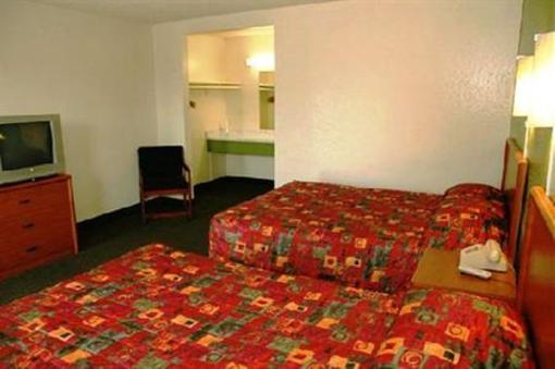 фото отеля Knights Inn San Ysidro