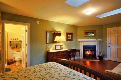 фото отеля Briar Rose Bed and Breakfast
