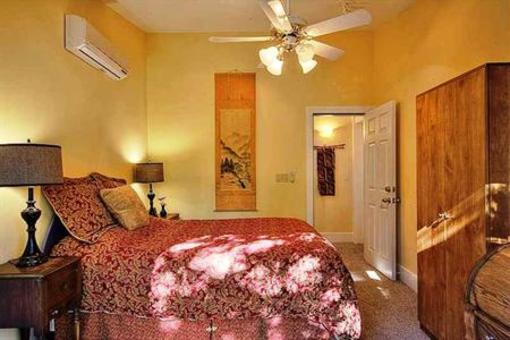 фото отеля Briar Rose Bed and Breakfast