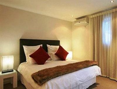 фото отеля Primi Oxford House Apartments Cape Town