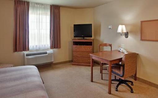 фото отеля Candlewood Suites St Robert