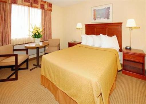 фото отеля Quality Inn Airport SeaTac