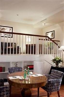 фото отеля Best Western Premier Kaiserhof Wien