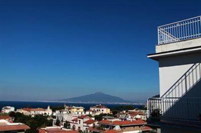 фото отеля Caravel Hotel Sant'Agnello