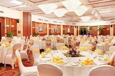 фото отеля Hilton Hanoi Opera