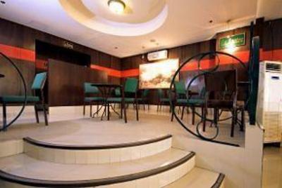 фото отеля Eurotel Makati Hotel