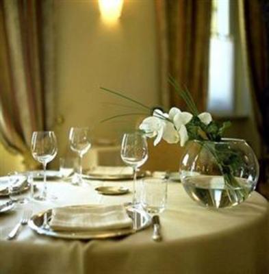 фото отеля Palazzo Lovera Hotel Cuneo
