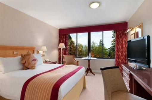 фото отеля Hilton Craigendarroch