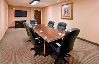 фото отеля Holiday Inn Express & Suites Rolla