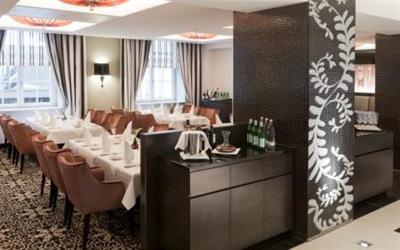 фото отеля Steigenberger Grandhotel Handelshof