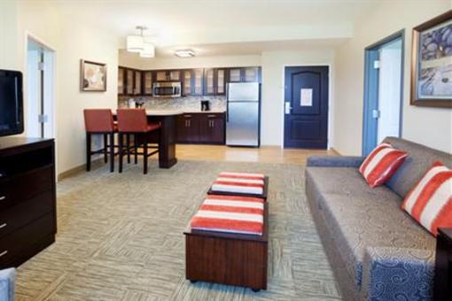 фото отеля Staybridge Suites Stone Oak