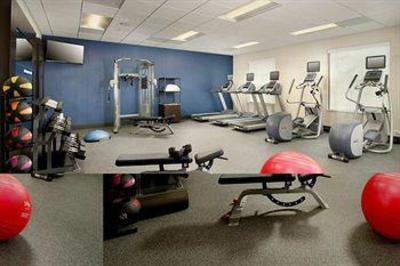 фото отеля Hampton Inn & Suites Gaithersburg N