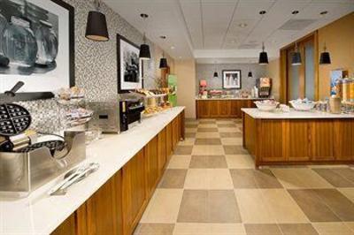 фото отеля Hampton Inn & Suites Gaithersburg N
