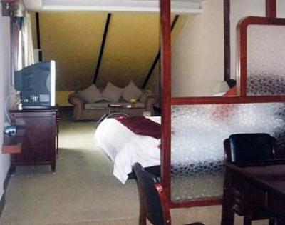 фото отеля Sanhe Hotel