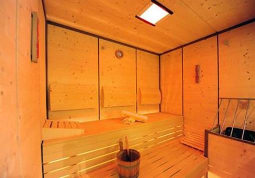 фото отеля Hotel Garni Matschol Serfaus