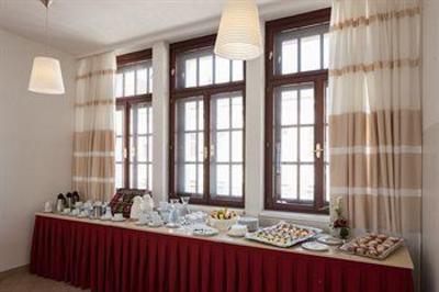 фото отеля Austria Trend Favorita Hotel